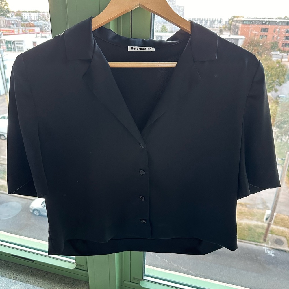 Reformation Size Small Black Top